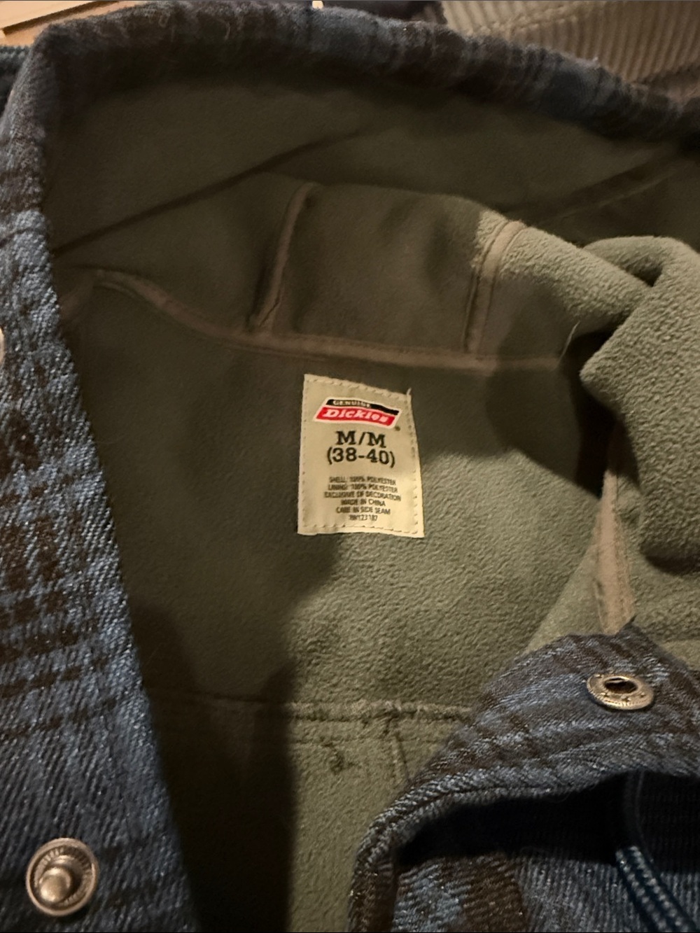 Dickies Olive Green Fleece-Lined Shirt Jacket with Dark Plaid Shell